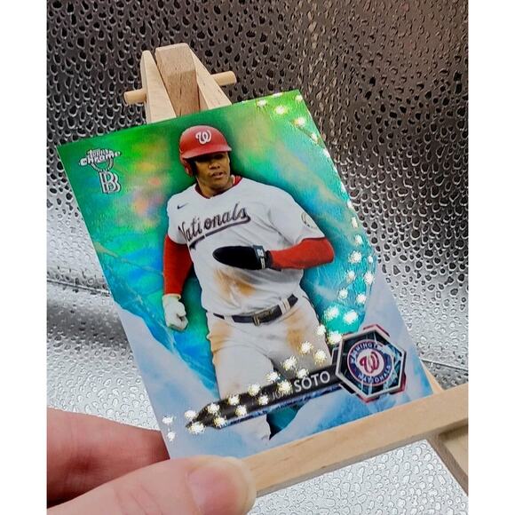 2021 Topps Chrome BEN BALLER Juan Soto Icy Insert Baseball Card # 1-4 - Picture 3 of 7